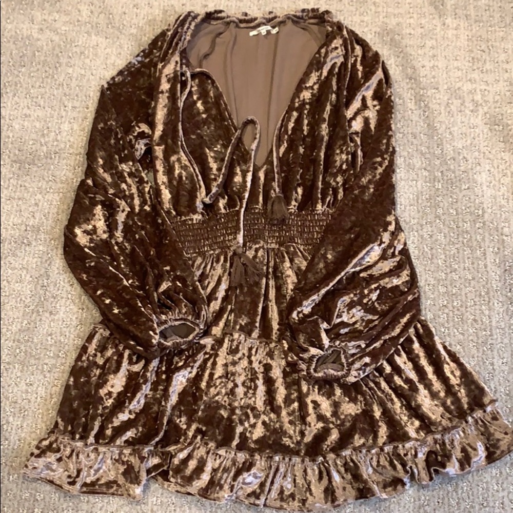 Tularosa Velvet dress